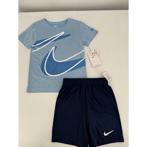NWT Nike Boy's Kid's 4 Piece Set, Shorts & T-Shirt, Outfit, Size 6 - Picture 3 of 13